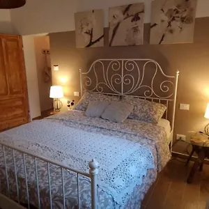 Casa vacanze Minimal Chic House Fast Wi-Fi, Private Garden & Free Parking, Bologna